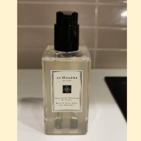 Jo Malone Bath Jo Malone Nectarine Blossom Honey Hand Body Wash